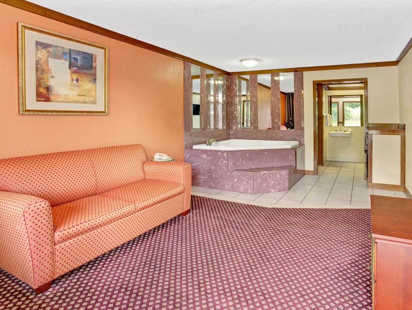 ทราเวลลอดจ์ บาย วินด์แฮม เซลเลอร์สเบิร์ก / หลุยส์วิลล์ นอร์ท Hotel Sellersburg ภายนอก รูปภาพ